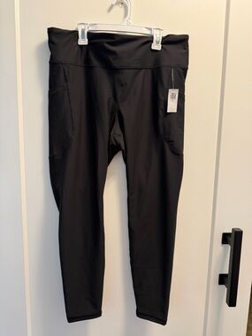 Old Navy Active High-Rise Leggings with Side Pockets